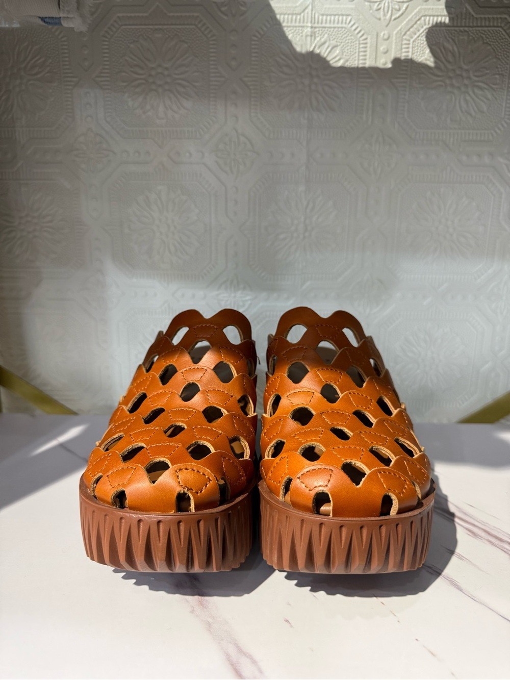 4ccccees -Plia Wave Women’s Tan Platform Clogs - Picture 5 of 7